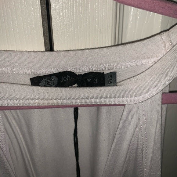 Cut Away Sleeveless Top - Picture 5 of 5